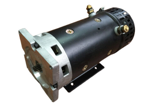 4KW DC24V มอเตอร์พาวเวอร์แพ็คมอเตอร์ 3000 รอบต่อนาทีสำหรับหน่วยพลังงานไฮดรอลิกเคลื่อนที่